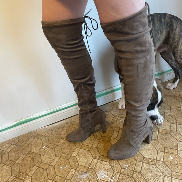 knee high heeled boots size 10 - Picture 1 of 5